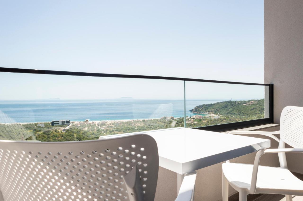 Wait 'N Sea Hotell Himare Eksteriør bilde