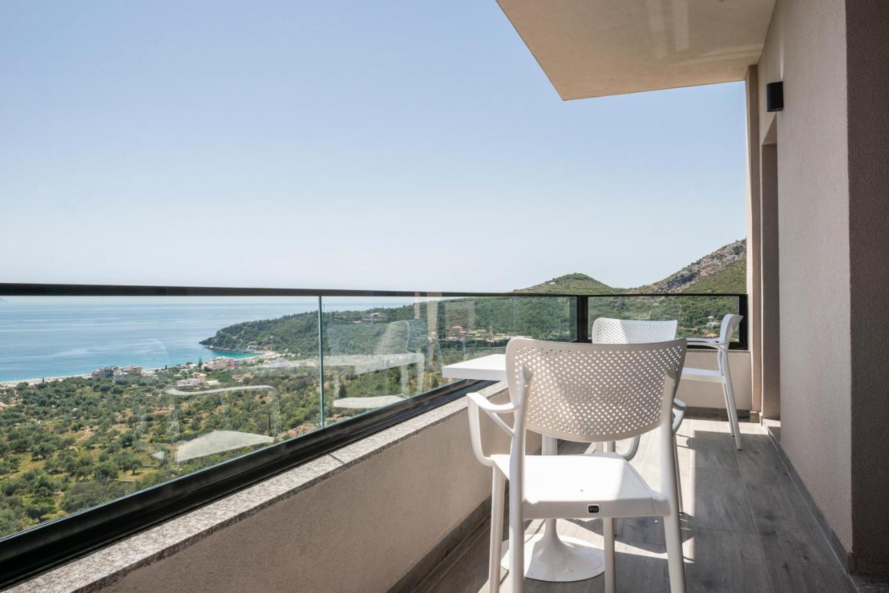 Wait 'N Sea Hotell Himare Eksteriør bilde