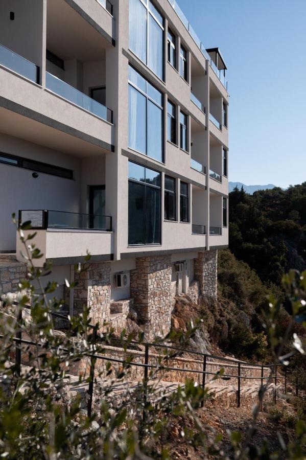 Wait 'N Sea Hotell Himare Eksteriør bilde