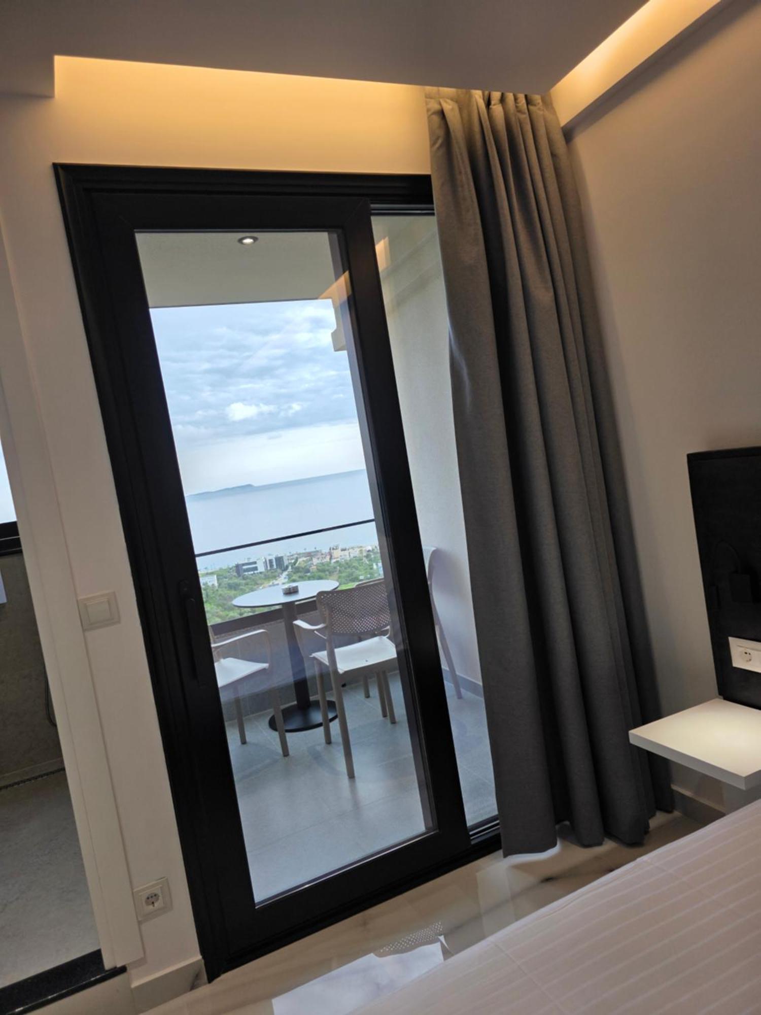 Wait 'N Sea Hotell Himare Eksteriør bilde